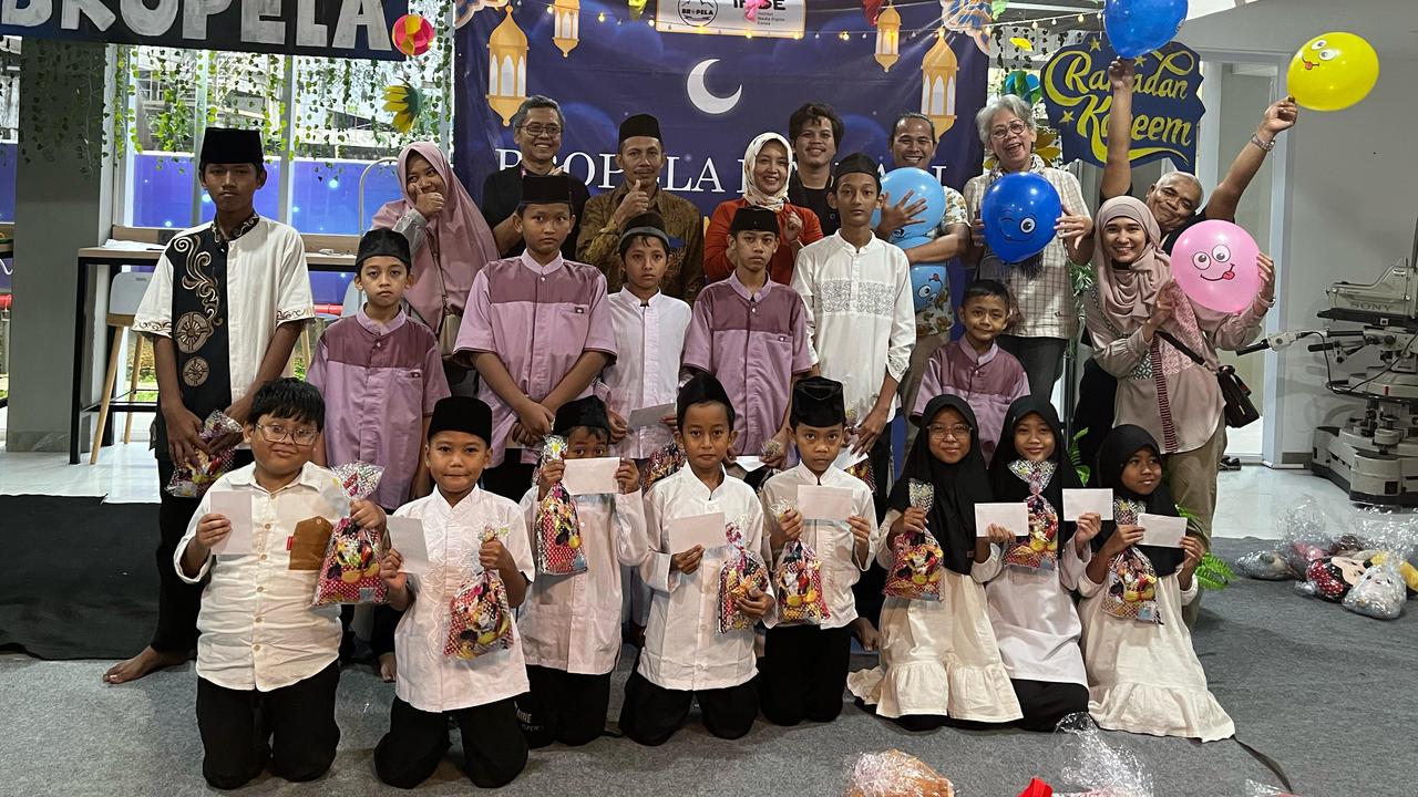 Keseruan Bukber Broadcast Pecinta Alam IMDE dengan Anak-anak Panti Asuhan Griya Yatim