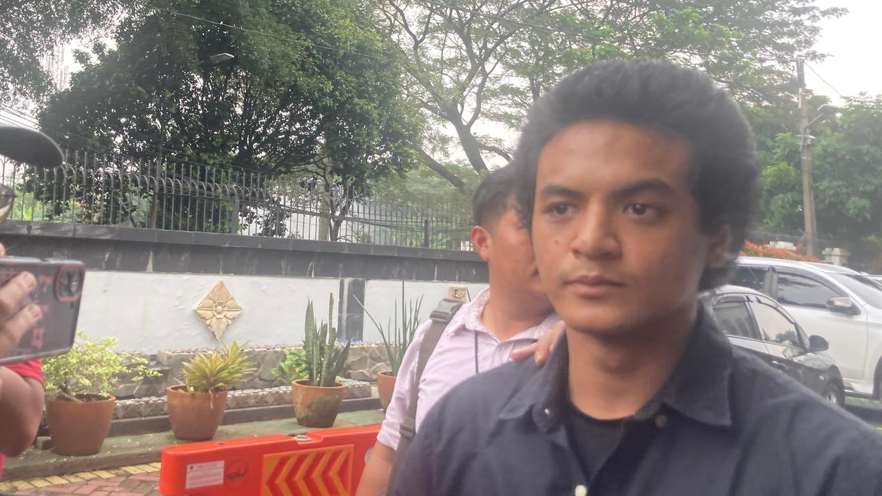 Reaksi Keluarga Vadel Badjideh Akhirnya Sang Anak Diserahkan ke Kejari Jakarta Selatan