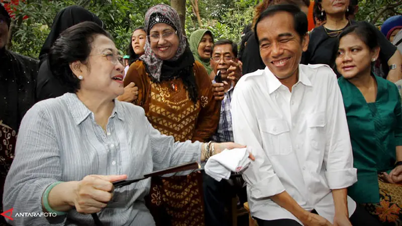 kemesraan-mega-jokowi-131110c.jpg