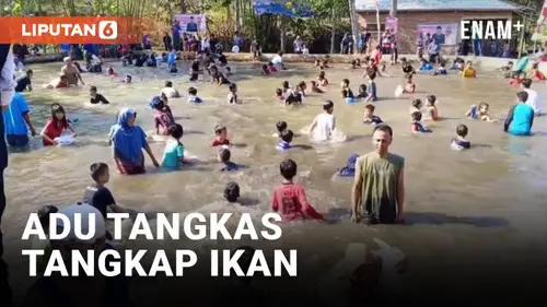 VIDEO: Ratusan Warga Adu Tangkas Tangkap Ikan di Kolam Keruh