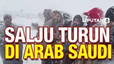 Salju kembali turun di kawasan Tabuk, yang berada di barat laut Arab Saudi pada awal tahun 2022. Sekelompok pria bernyanyi dan menari menyambut dengan sukacita turunnya salju di kawasan yang berbatasan langsung dengan Yordania ini.