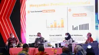 Bupati Banyuwangi Ipuk Fiestiandani (Tengah) memaparkan wisata sehat Banyuwangi di forum Kabupaten/Kota Sehat Indonesia 2022 di Semarang. (Istimewa)