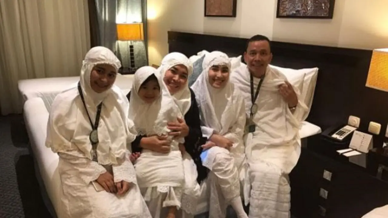 [Bintang] Ayu Ting Ting