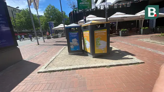 Dua tempat sampah di antara 6 jenis pemilahan yang ada di Jerman