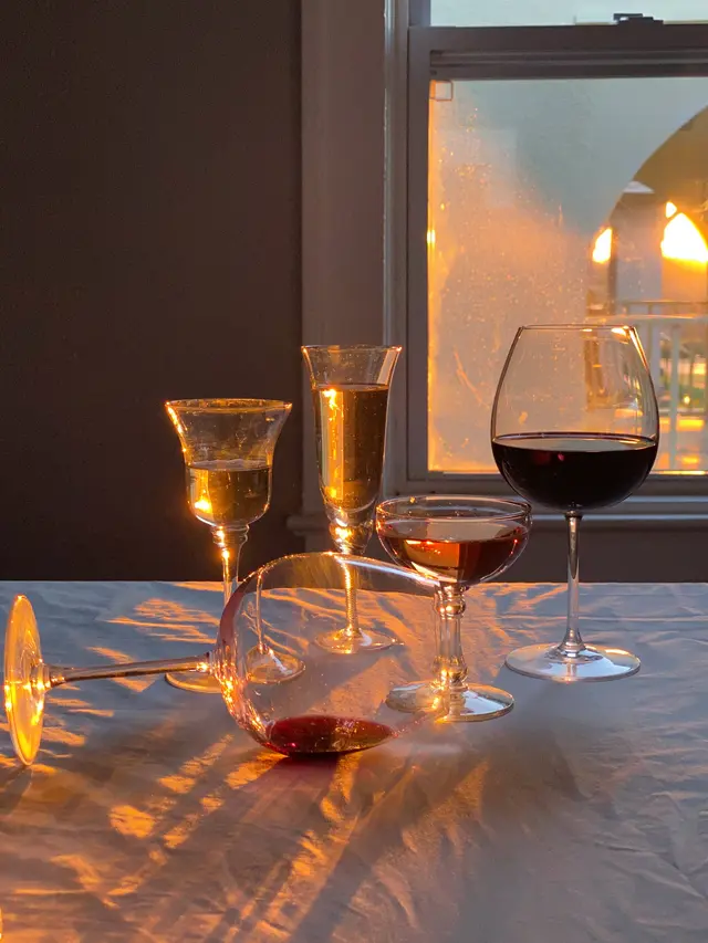 Contoh ilustrasi alkohol