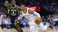 Russell Westbrook membuat triple double saat Thunder melawan Pacers (AP)