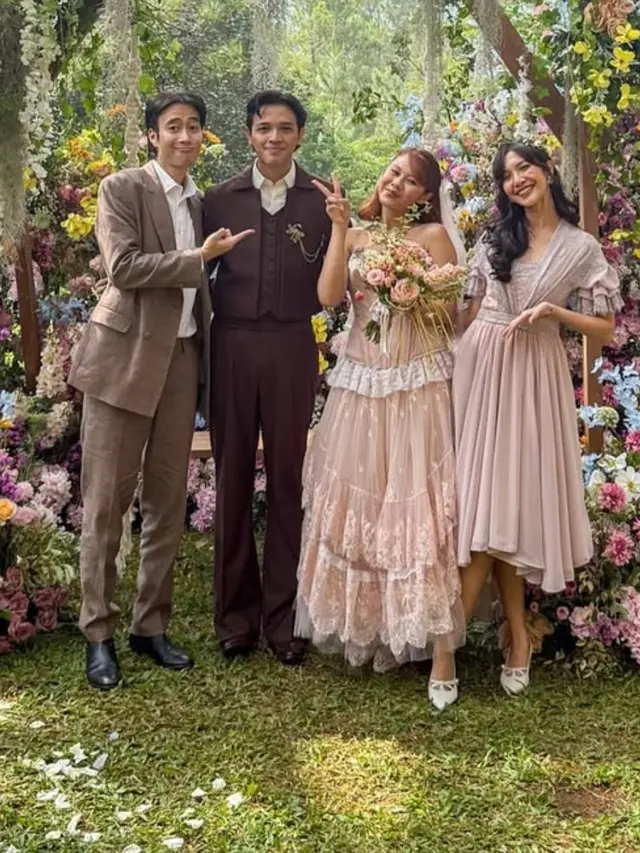 Sheila Dara Tampil dengan Rambut Panjang saat Hadir Resepsi Nadin Amizah dan Faishal Tanjung. [@vidialdiano]