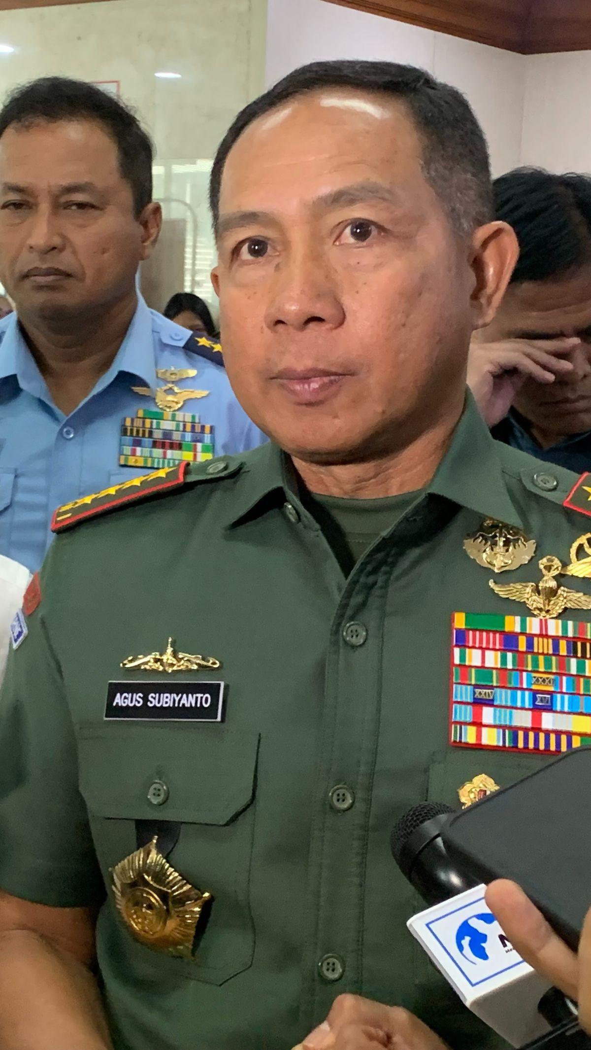 "Pengorbanan demi pengorbanan, KEGAGALAN demi KEGAGALAN saya alami," katanya.
