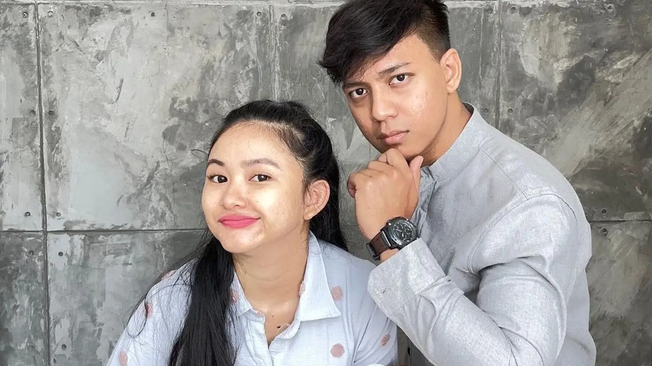Pesona Adinda Azani Rayakan Lebaran Pertama Bersama Anak Layaknya Gadis Berumur 17 Tahun