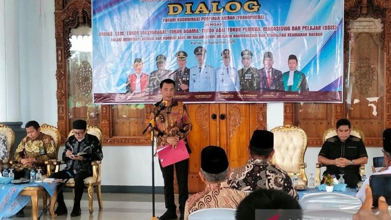 Bupati Rejang Lebong Ungkap Rahasia Efektivitas Program Bunga Desa: Serap Aspirasi Warga Hingga Gas 3 Kg
