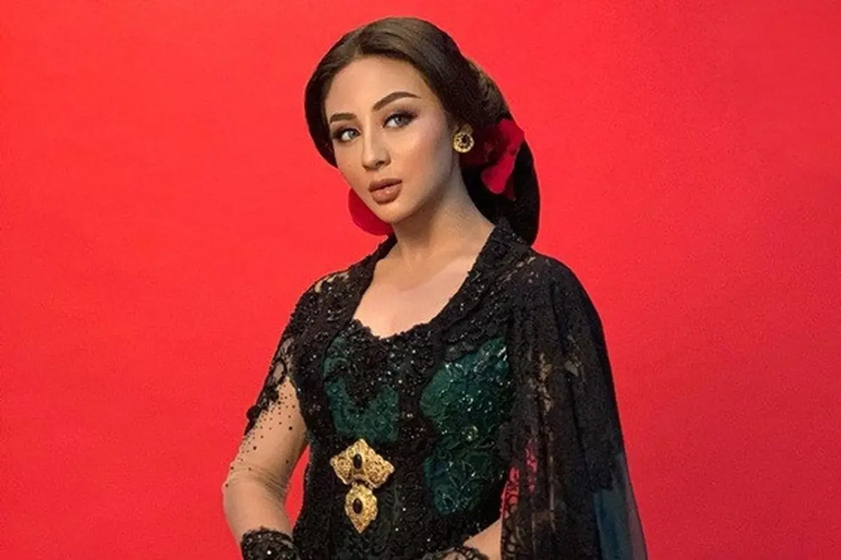 Pakai Kebaya dan Adat Lampung, Ini 6 Pesona Margin Wieheerm Calon Istri Ali Syakieb