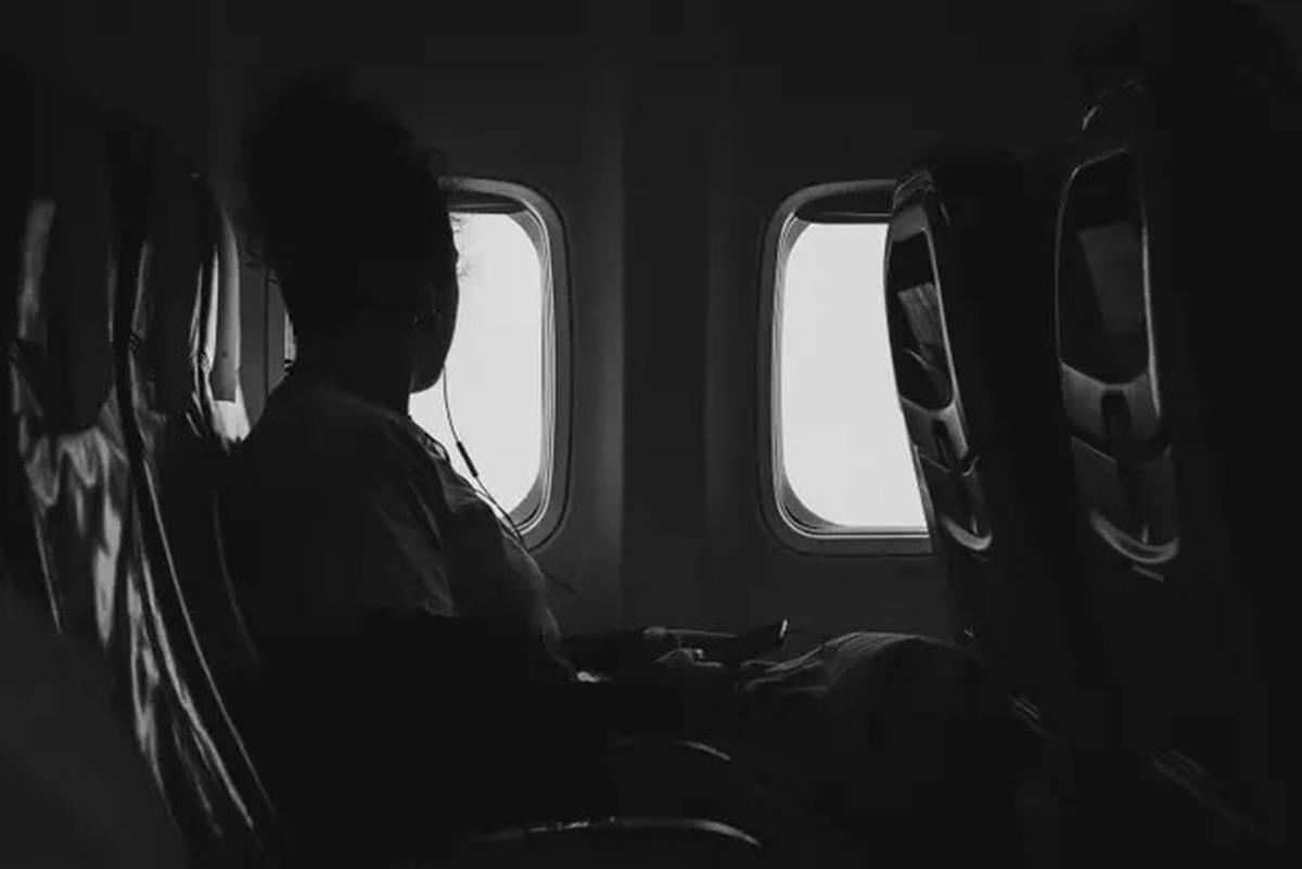 7 Tips Mengatasi Takut Naik Pesawat, Kenali Penyebabnya