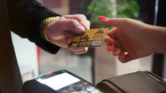 ilustrasi tips mengeluarkan uang saat lebaran/pexels