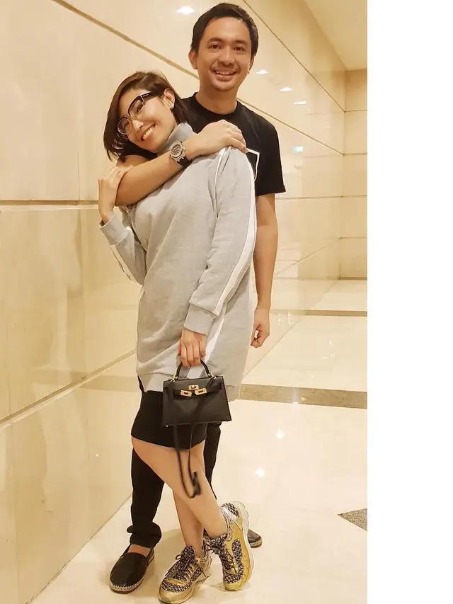 [Bintang] Style Ayu Dewi