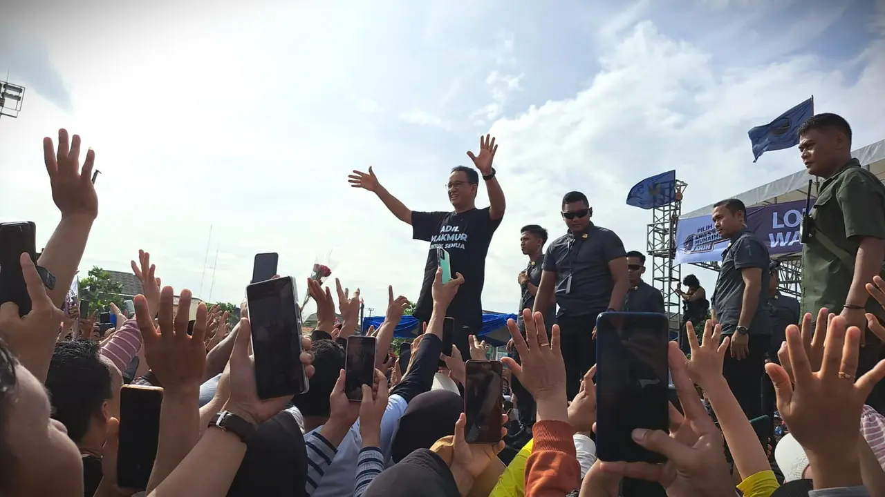 Calon Presiden Anies Baswedan memulai kampanye akbarnya dalam gelaran Kampanye Pilpres 2024 ini di Provinsi Banten.