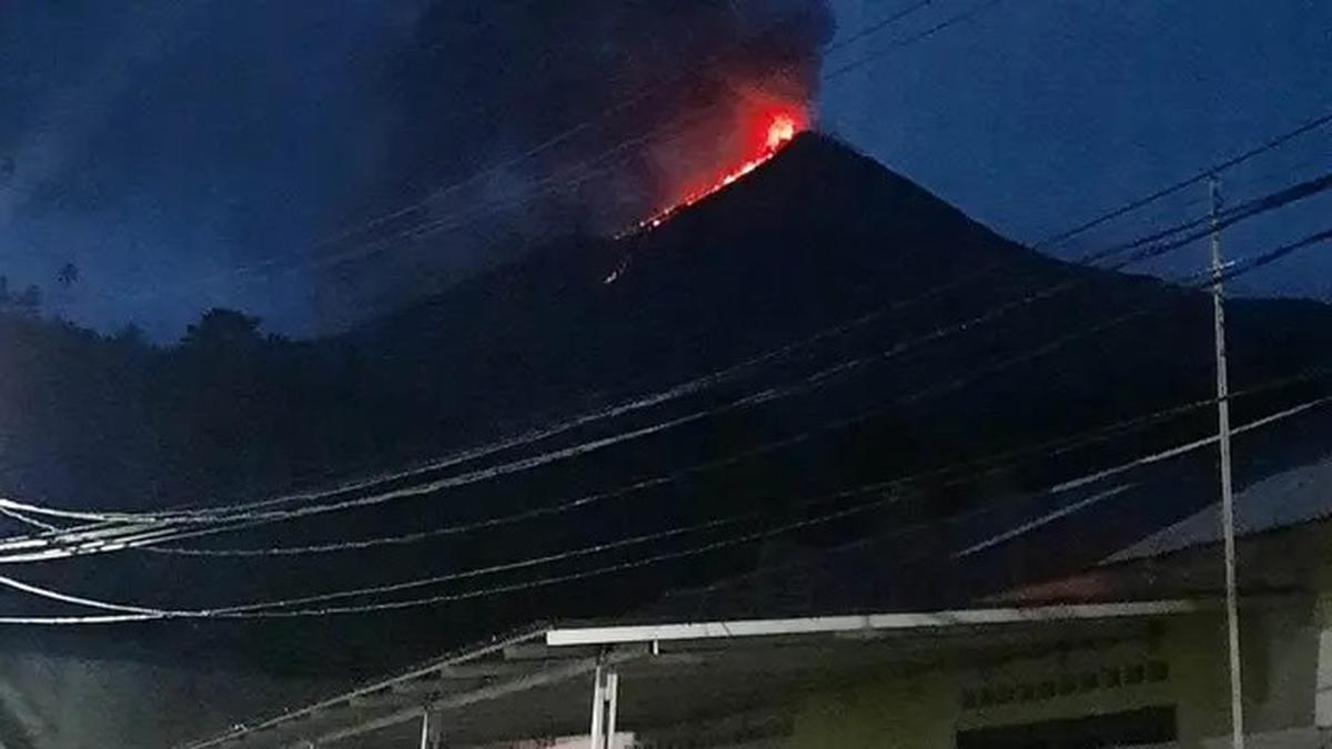 Gunung Karangetang
