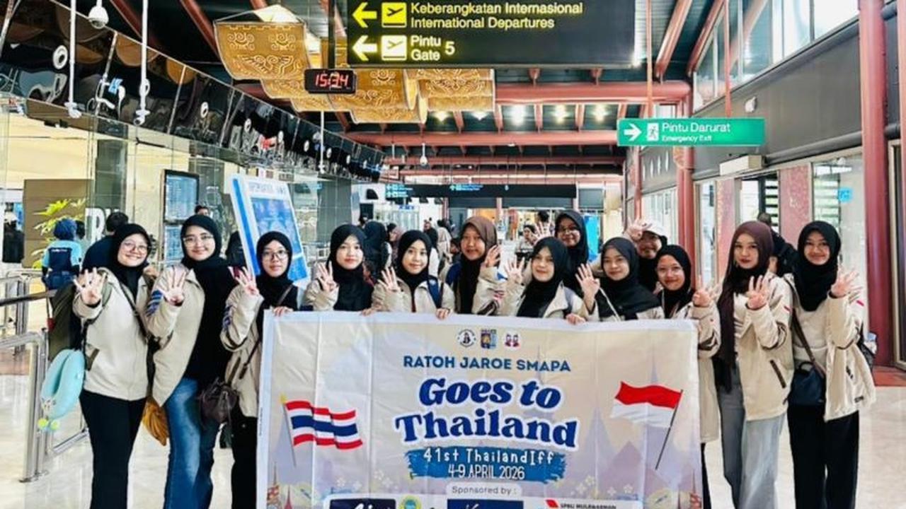 Tim Ratoh Jaroe SMAN 4 Semarang Wakili Indonesia di Festival Seni Thailand