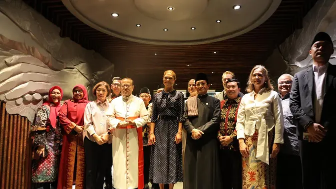 Putri Mahkota Swedia Kunjungi Gedung Eijkman hingga Masjid Istiqlal