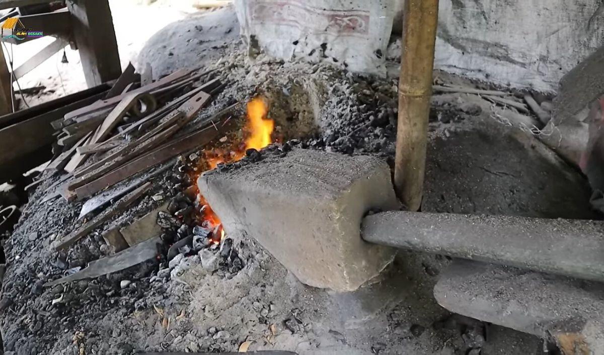 Dijalankan Turun-temurun
