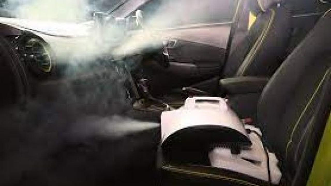 Mobil dapat di-fogging dengan cara berikut