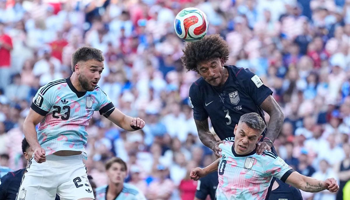 FOTO: Amerika Serikat Tersingkir Belgia Tantang Spanyol di Perempat Final