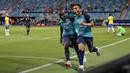Ekuador pastikan diri melaju ke babak 16 besar Copa America setelah menahan imbang Brasil pada laga pamungkas fase Grup B. Seperti juga Ekuador, Brasil berhasil melaju ke babak selanjutnya dengan rekor tak terkalahkan di fase grup. (Foto: AP/Ricardo Mazalan)