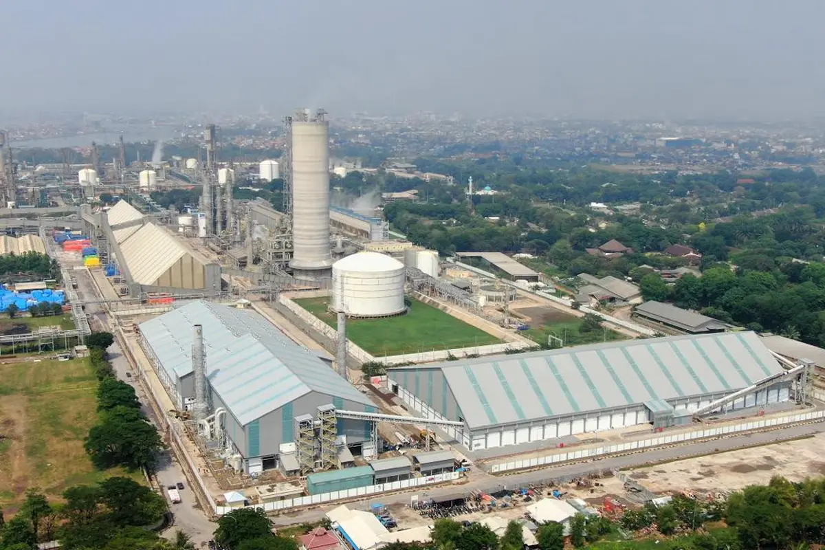 Pabrik Pupuk milik Pupuk Indonesia Holding Company