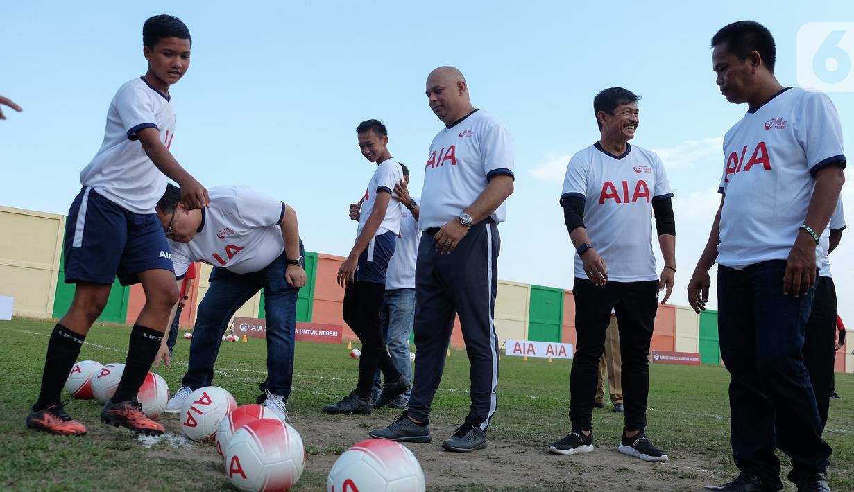 Foto Cetak Bibit Baru 60 Peserta Ikuti Aia Sepak Bola Untuk Negeri On Off Liputan6 Com