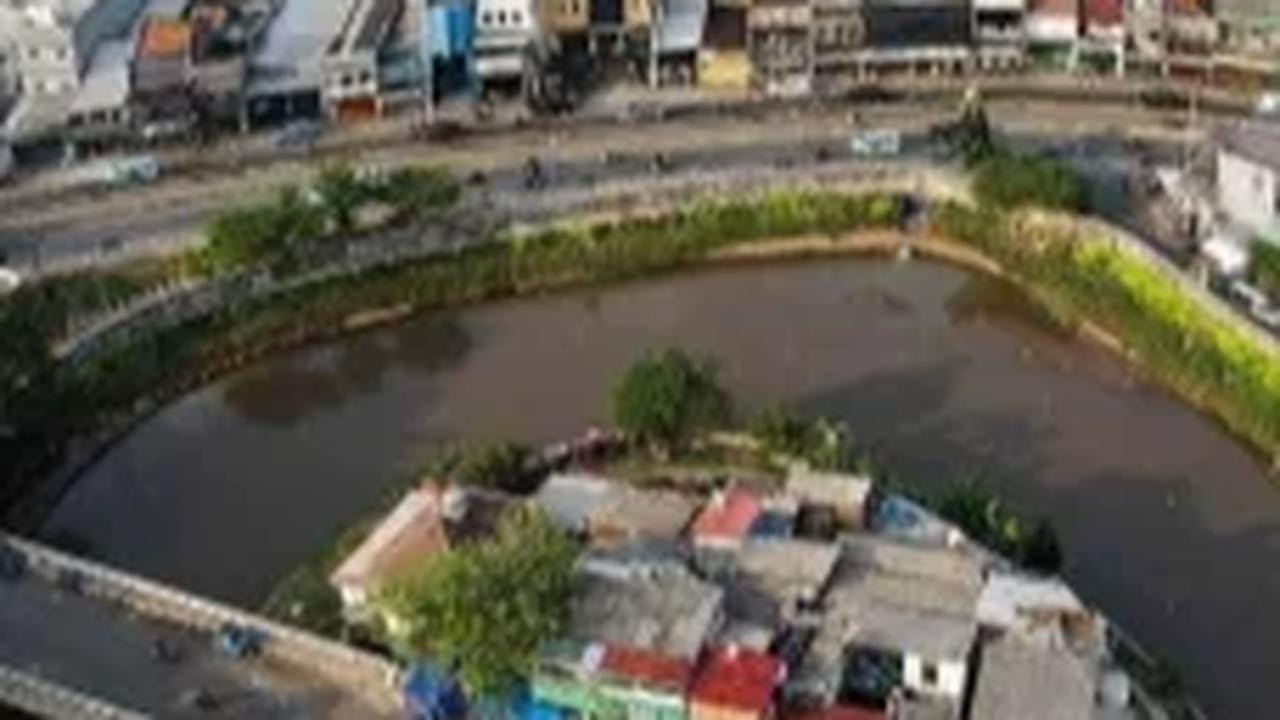 VIDEO: Bangun Sodetan Ciliwung, Jokowi Geregetan Butuh 11 Tahun