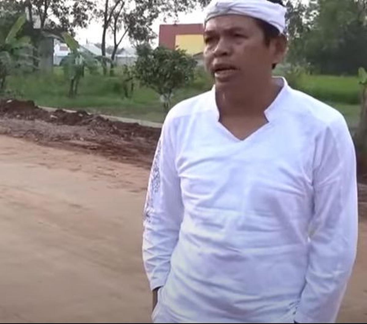 Dedi Mulyadi saat berada di lokasi, dibenarkan oleh para pekerja bahwa ada pemalakan yang hingga kini sudah ada dua korban penganiayaan oleh preman tersebut.<br><br>
