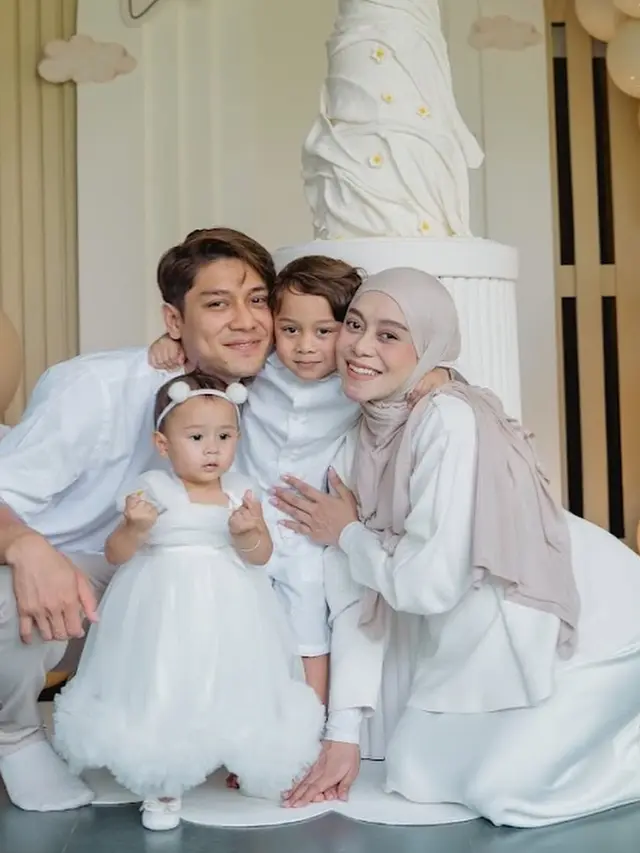 Makeup  Lesti Kejora saat Rayakan Ulang Tahun Satu Tahun Putrinya. [@lestikejora]