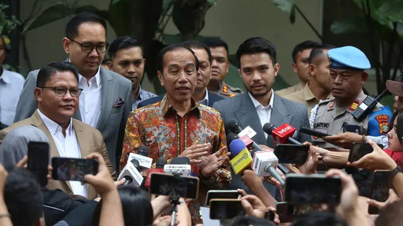Jokowi Diperiksa di Polresta Solo soal Tudingan Ijazah Palsu, Kubu Roy Suryo Protes