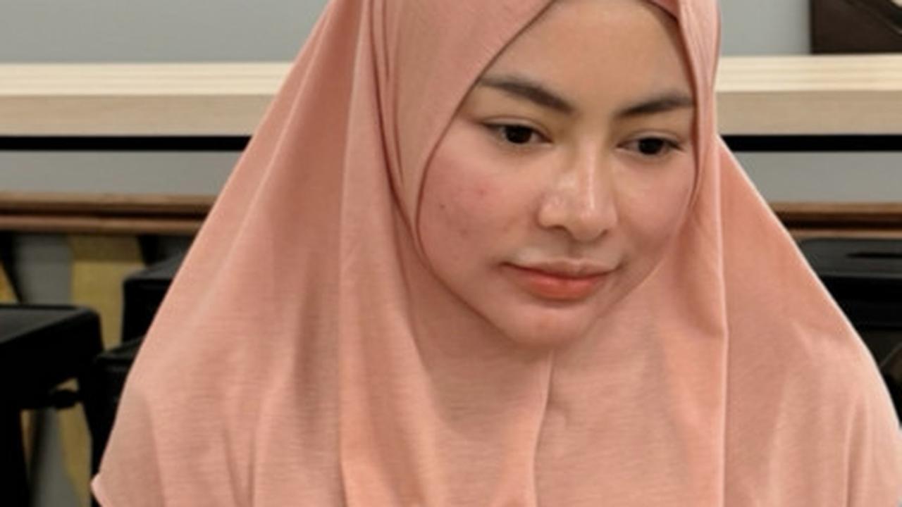 Ingat Vitalia Sesha? Dulu Tampil Terbuka, Kini Bikin Pangling Mantap Berhijab - Cantik & Pancarkan Aura Positif