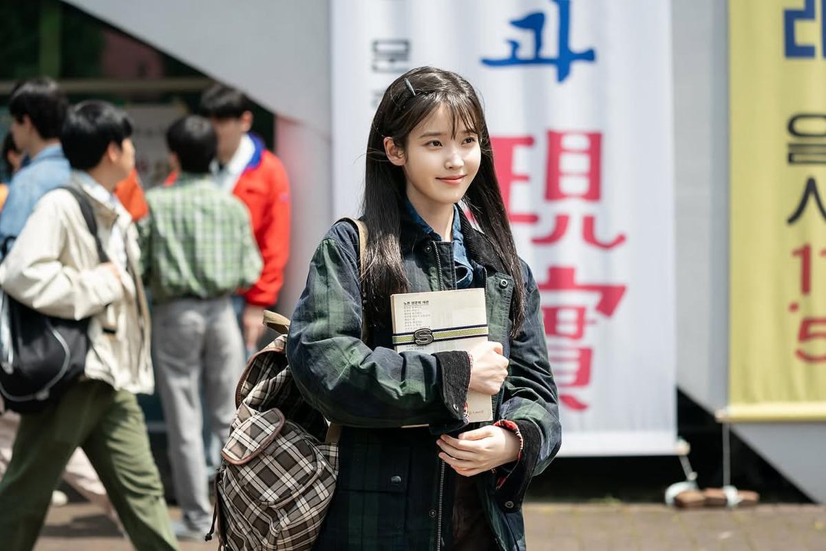 IU Bermain Peran Ganda di Drama 'WHEN LIFE GIVES YOU TANGERINES', Sukses Pukau Penonton