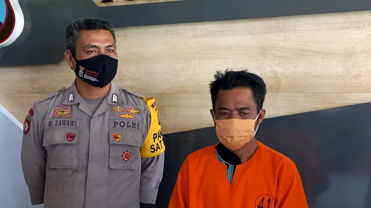Tersangka DM Pelaku Percobaan Pembunuhan Terhadap Pengasuh Pondok Pesantren di Banyuwangi, Ditahan Polisi (Istimewa)
