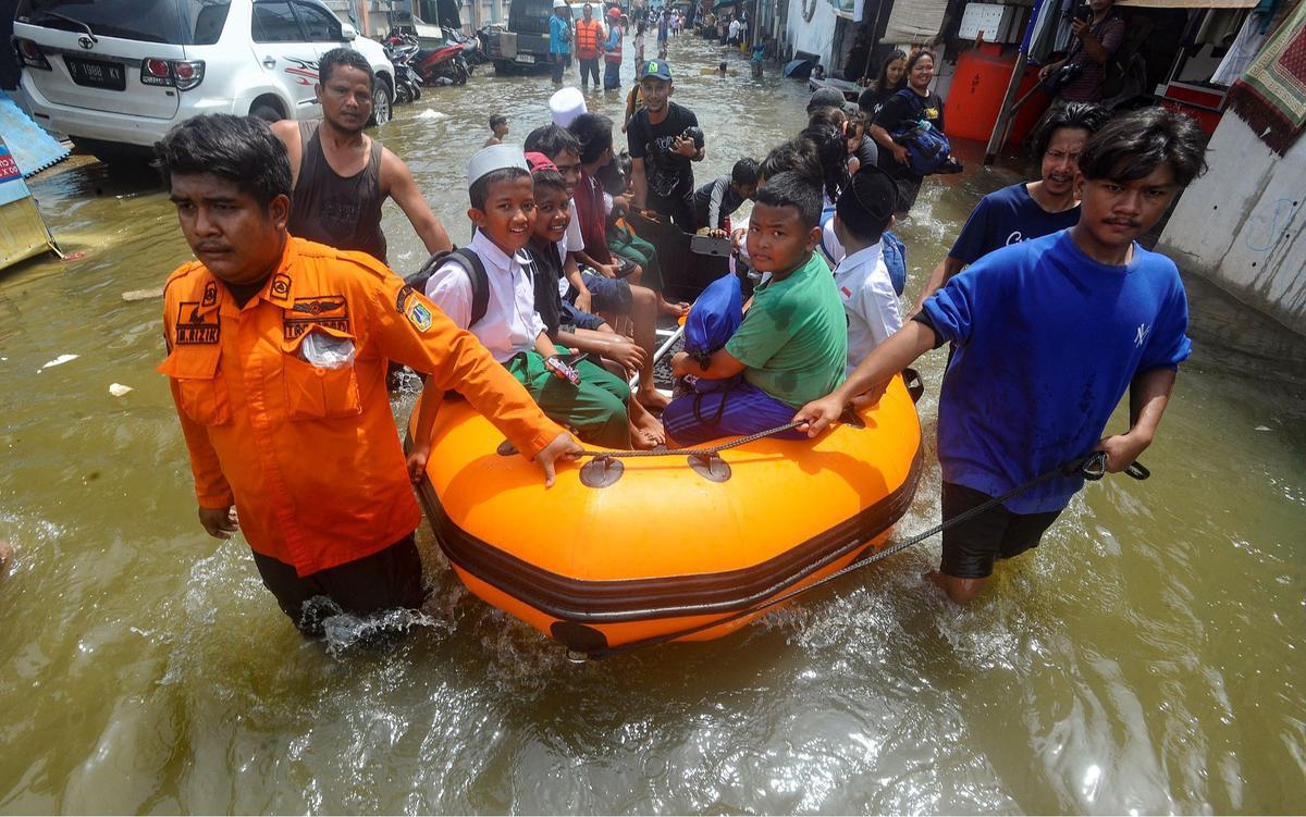 Banjir rob Muara Angke