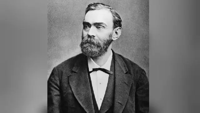 Alfred Nobel  seorang kimiawan, insinyur dan pebisnis asal Swedia yang menemukan dinamit. Dalam surat wasiatnya, ia mewakafkan hartanya untuk membuat Penghargaan Nobel.