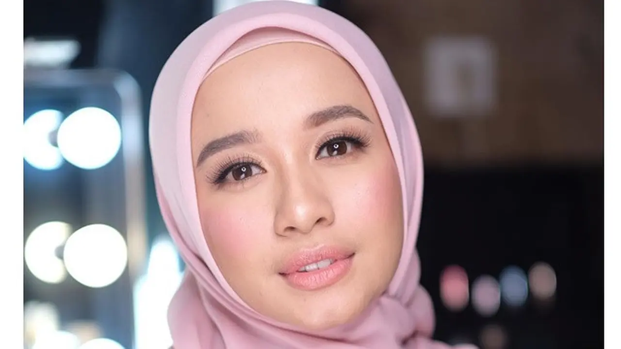 6 Potret Laudya Cynthia Bella Natural Tanpa Makeup, Cantik Memesona