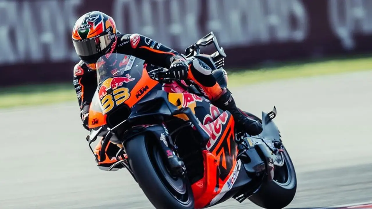 Pembalap Red Bull KTM Factory Racing, Brad Binder (c) KTM Factory Racing