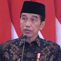 Presiden Joko Widodo (Jokowi) menaruh harapan besar bagi Bank Syariah Indonesia (BSI) yang baru saja terbentuk untuk dapat berkontribusi kembangkan ekonomi syariah di Istana Negara, Jakarta, Senin, 1 Februari 2021. (Biro Pers Sekretariat Presiden/Kris)