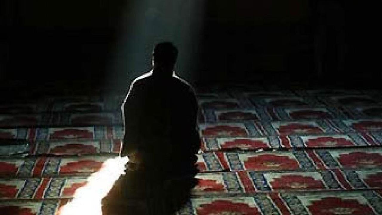 <b>Pentingnya Doa setelah Sholat</b><br>