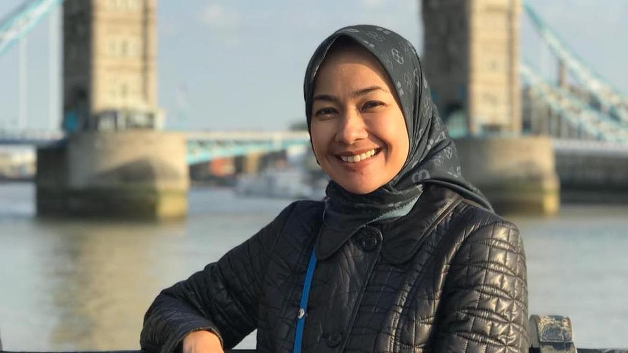 Artis Ini Pilih Profesi Baru di Bidang Hukum