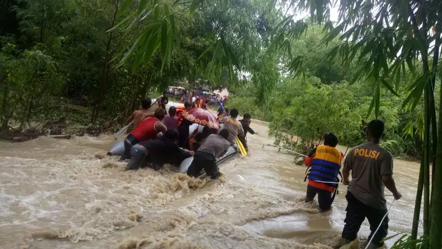 Banjir Tegal