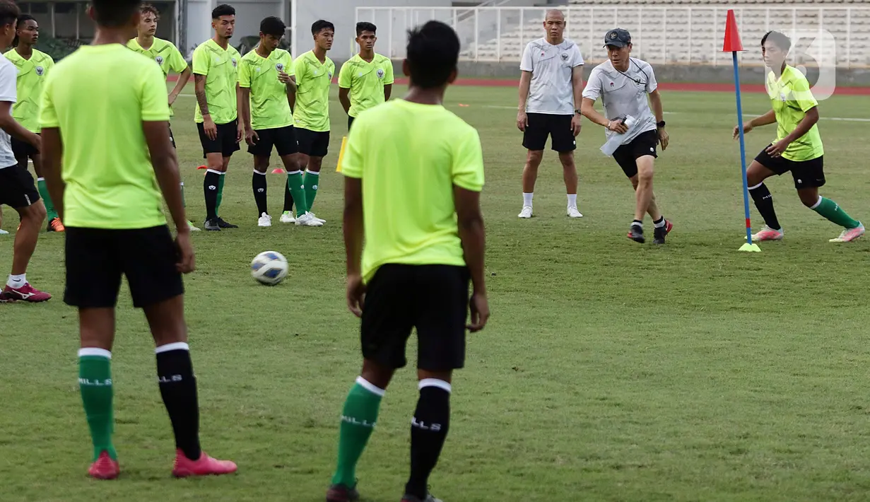 Secara resmi, Persatuan Sepak bola Seluruh Indonesia (PSSI) mengumumkan penghentian kerja sama dengan pelatih timnas Indonesia Shin Tae-yong pada Senin 6 Januari 2025. (Liputan6.com/Helmi Fithriansyah)