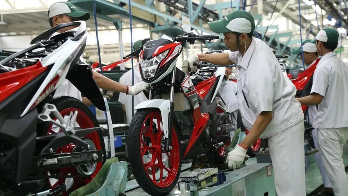 Penjualan Sepeda Motor Nasional Januari 2025 Turun 5 Persen