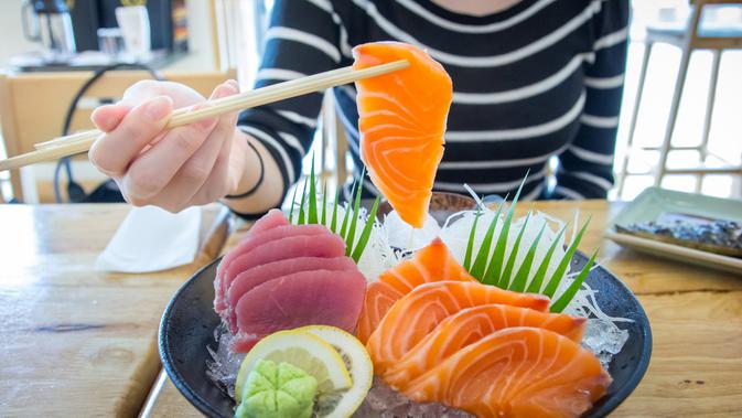 Amankah Makan Sashimi Saat Hamil? (swp23/shutterstock)
