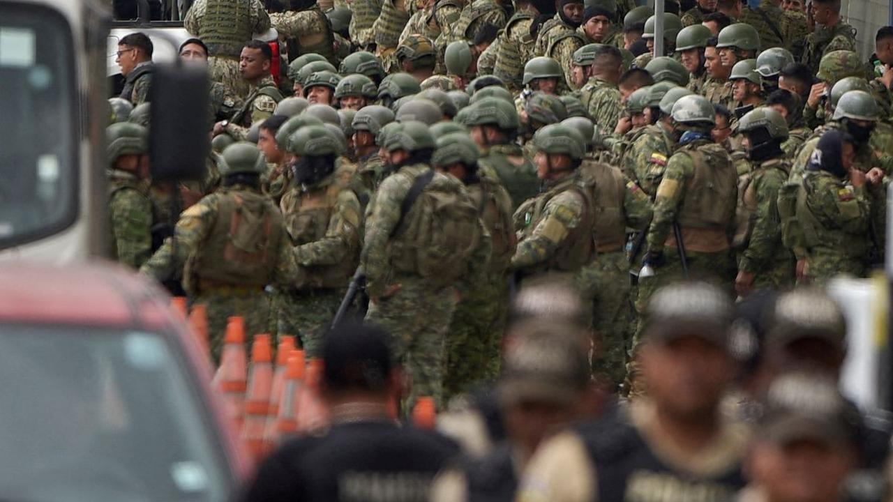 Pengerahan itu terdiri dari 2.000 anggota militer dan 2.000 petugas polisi.