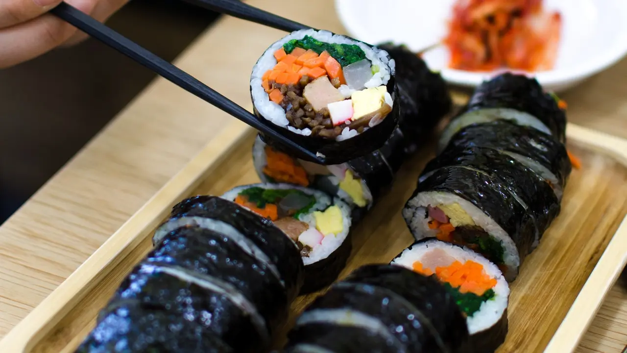Resep Kimbab, Nasi Gulung Khas Korea yang Enak dan Mudah Dibuat