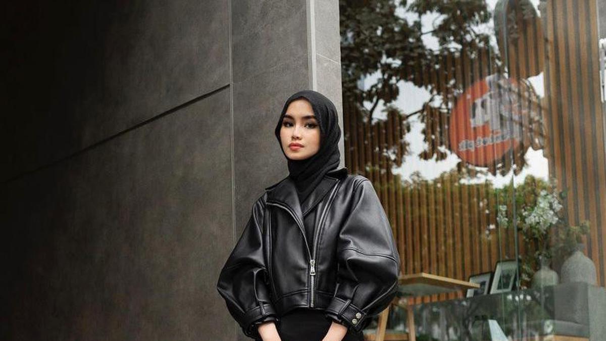 4 Trik Padu Padan Busana Hijaber Tubuh Tinggi dan Kurus, Tampil Proporsional dan Ideal