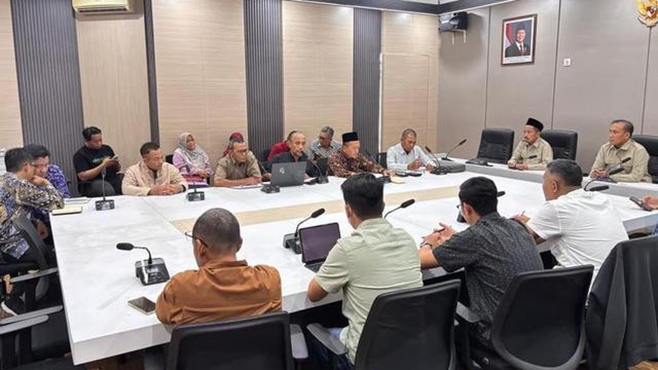 Proyek Bangunan Sekolah Rakyat Rp 50 M Diprotes Warga Tuban, Bikin Rumah Retak dan Drainase Terganggu